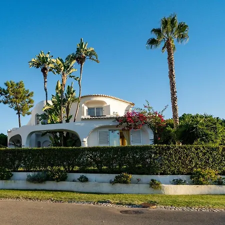 Villa Casa De Gales - *