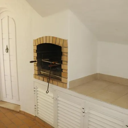 Casa De Gales - *